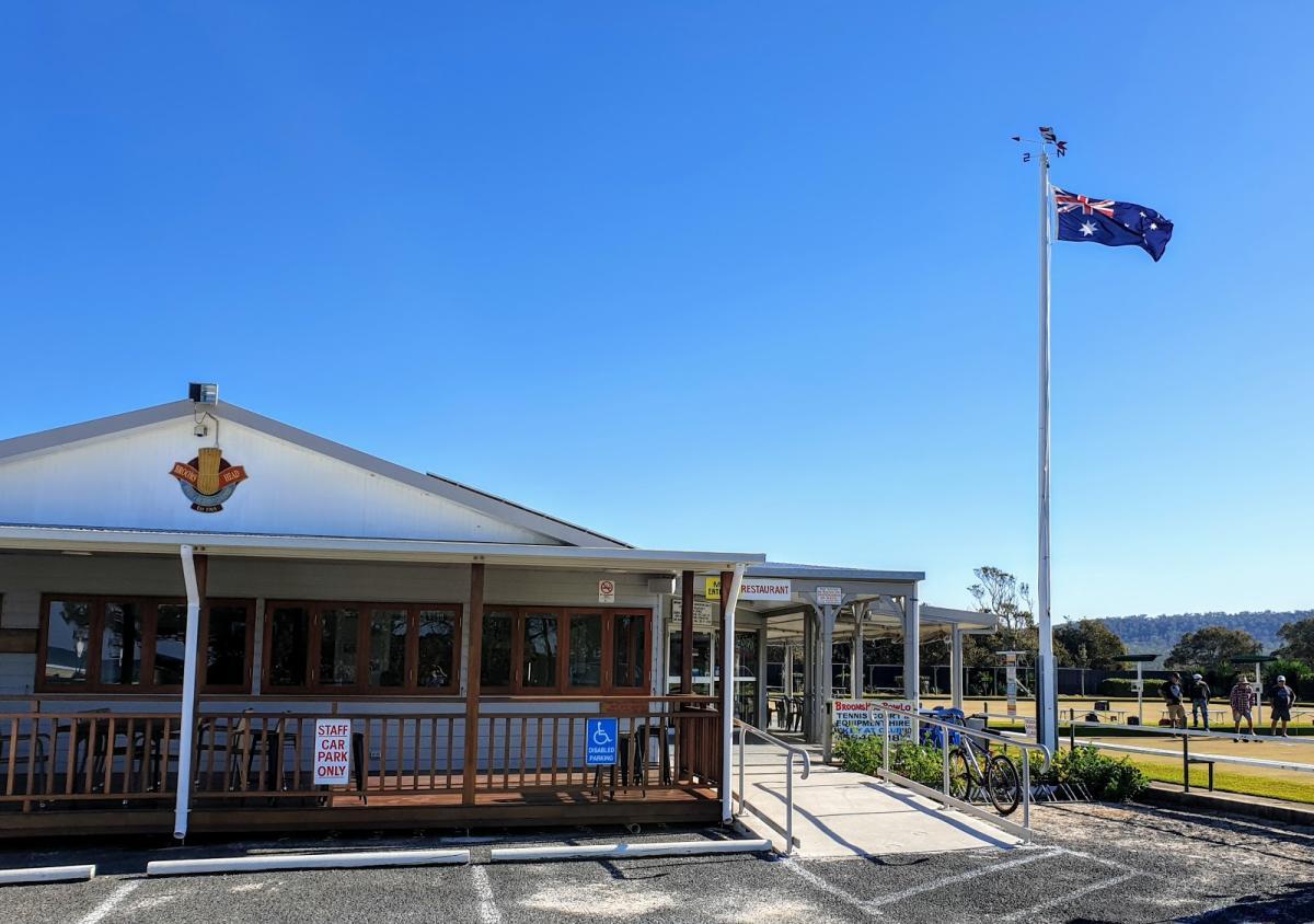 Bowlo's Chinese Restaurant