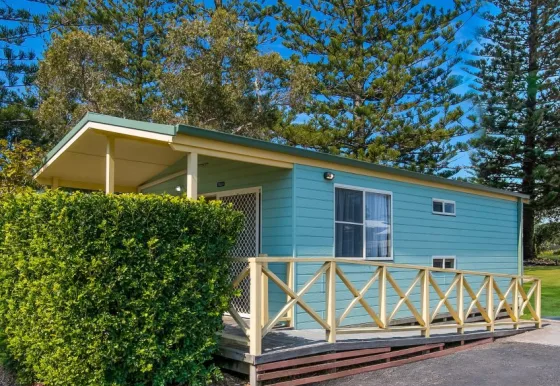 Calypso Yamba Holiday Park: Easy Access Cabin